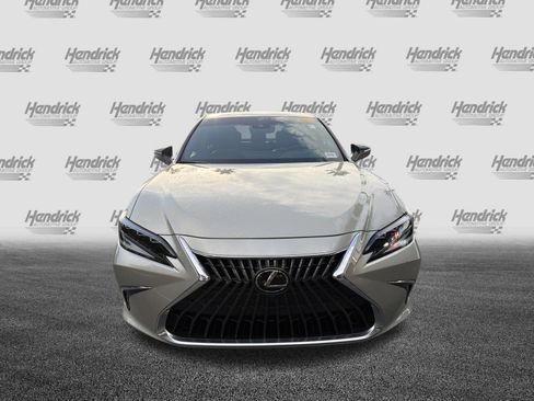 Certified 2024 Lexus ES 300h Ultra Luxury w/ Accessory Package (Z2) FWD image 3