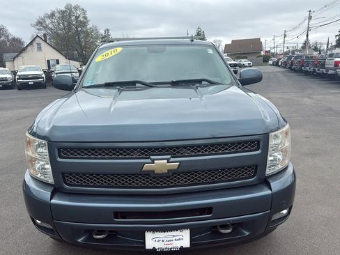 Used 2010 Chevrolet Silverado 1500 LT w/ Power Pack Plus AWD/4WD image 2