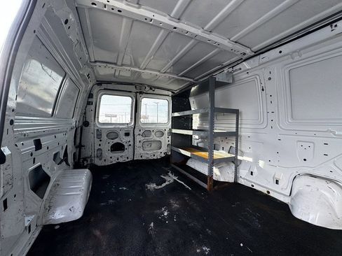 Used 2008 Ford E-250 and Econoline 250 image 16