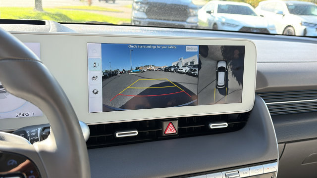 Used 2023 Hyundai Ioniq 5 Limited AWD/4WD image 22