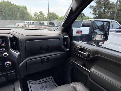 Used 2020 GMC Sierra 2500 AT4 w/ AT4 Premium Package AWD/4WD image 20
