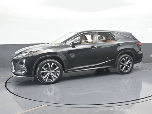 Used 2022 Lexus RX 350L FWD w/ Premium Package image 2