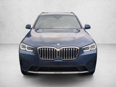 Used 2024 BMW X3 xDrive30i w/ Convenience Package image 2