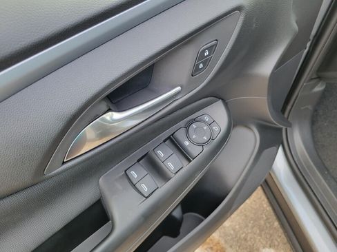 New 2026 Buick Envista Sport Touring FWD image 12