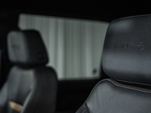 Used 2022 GMC Sierra 3500 AT4 w/ AT4 Preferred Package image 46