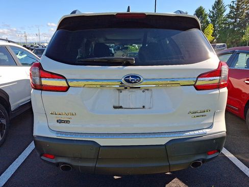 Used 2020 Subaru Ascent Limited w/ Technology Package AWD/4WD image 3