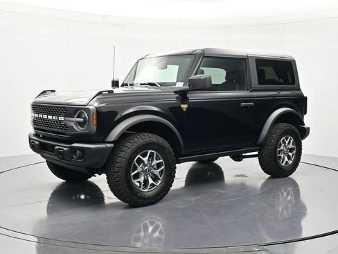 Certified 2025 Ford Bronco Badlands AWD/4WD image 1