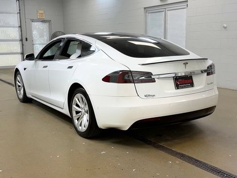 Used 2020 Tesla Model S Performance AWD/4WD image 7