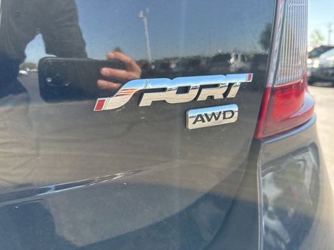 Used 2011 Ford Edge Sport w/ Driver Entry Pkg AWD/4WD image 5