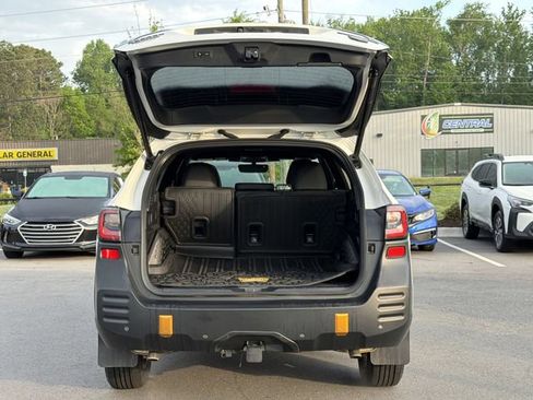 Used 2025 Subaru Outback Wilderness image 14