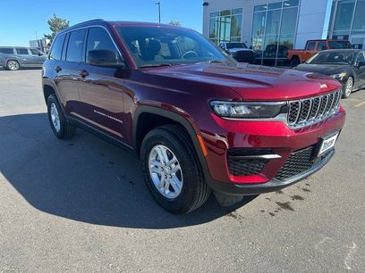 New 2025 Jeep Grand Cherokee Laredo