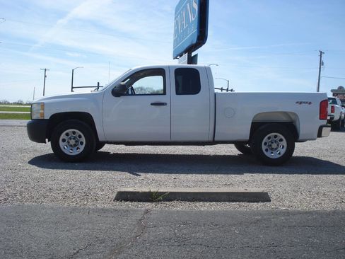 Used 2008 Chevrolet Silverado 1500 W/T w/ Skid Plate Package image 5