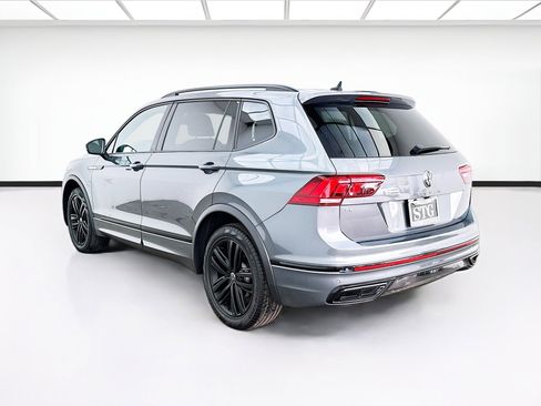Used 2022 Volkswagen Tiguan SE R-Line FWD image 6