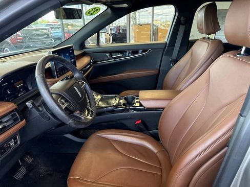 Certified 2023 Lincoln Nautilus Reserve AWD/4WD image 11