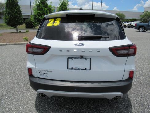 Used 2023 Ford Escape Active FWD image 6