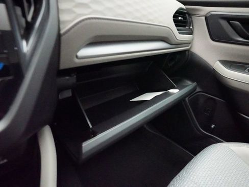 Certified 2026 Subaru Forester Premium AWD/4WD image 29