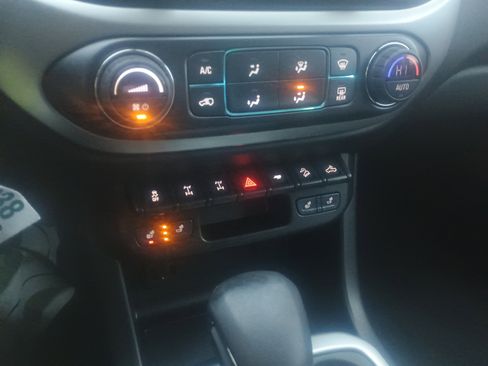 Used 2022 Chevrolet Colorado ZR2 image 26