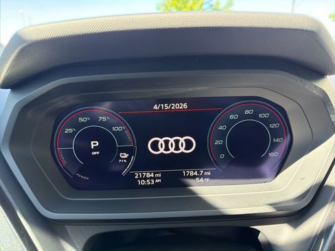 Used 2024 Audi Q4 e-tron Premium Plus w/ Premium Plus image 16