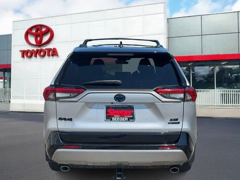 Used 2024 Toyota RAV4 XSE w/ Advanced Technology Package AWD/4WD image 5