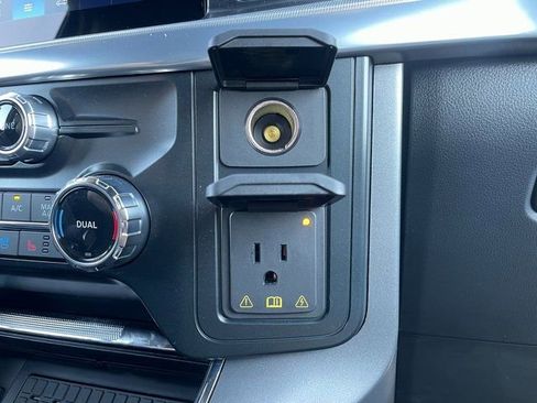 New 2025 Ford F150 Lariat w/ Equipment Group 502A High image 35