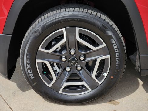 New 2026 Jeep Cherokee Laredo AWD/4WD image 10