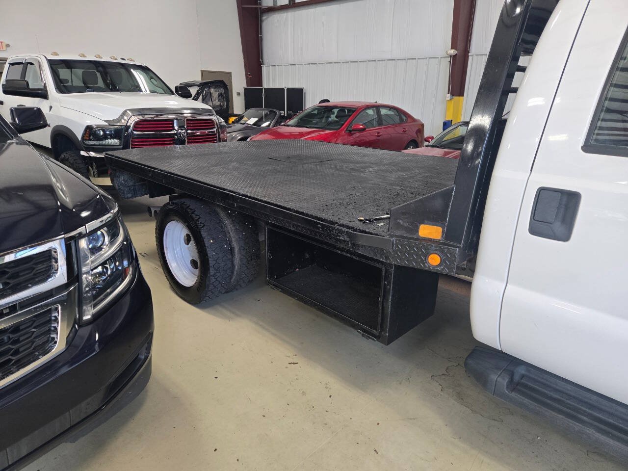 Used 2016 Ford F550 4x4 Crew Cab Super Duty image 22