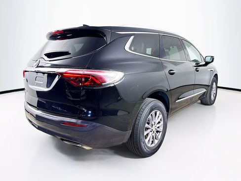 Used 2023 Buick Enclave Essence FWD image 32