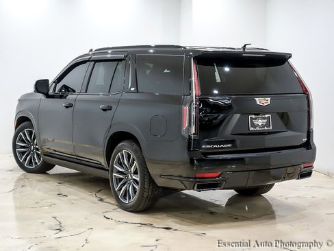Used 2023 Cadillac Escalade Sport Platinum image 10
