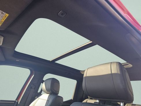 Used 2025 Toyota Tundra Limited w/ TRD Off-Road Package image 8