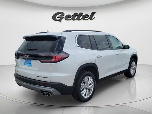 Used 2025 GMC Acadia Elevation w/ Elevation Premium Package FWD image 5