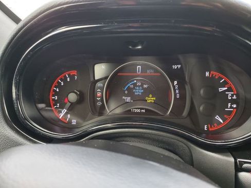 Used 2023 Dodge Durango GT image 15