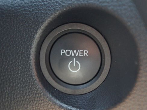 Used 2024 Toyota Corolla Cross AWD Hybrid image 7