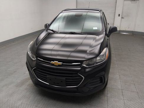 Used 2020 Chevrolet Trax LS w/ Tint and Cruise Package FWD image 15