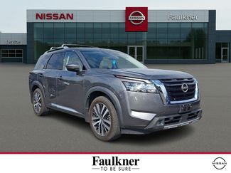 Certified 2022 Nissan Pathfinder Platinum w/ Lighting Package (N92) AWD/4WD video 1