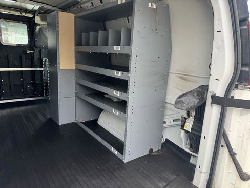 Used 2014 Chevrolet Express 1500 image 16