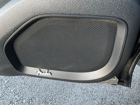 Used 2019 Nissan Titan PRO-4X w/ Pro-4x Utility Package image 39