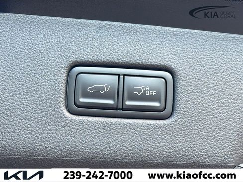 New 2026 Kia Carnival EX FWD image 12