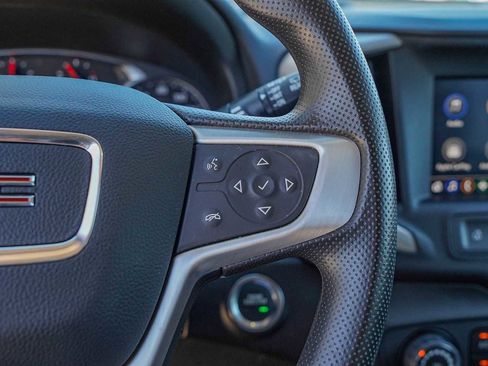 Used 2024 GMC Terrain SLE image 14