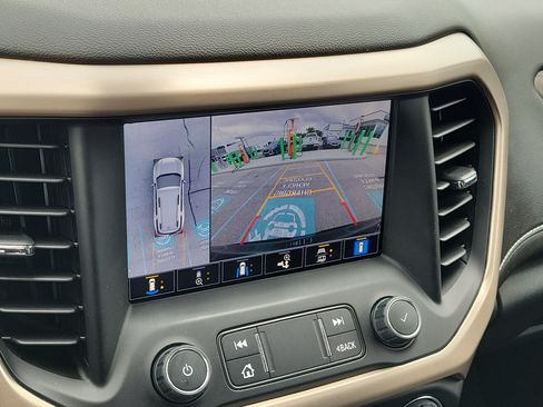 Used 2022 GMC Acadia Denali w/ Denali Ultimate Package AWD/4WD image 27