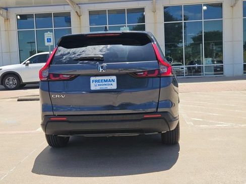 Used 2023 Honda CR-V EX image 6
