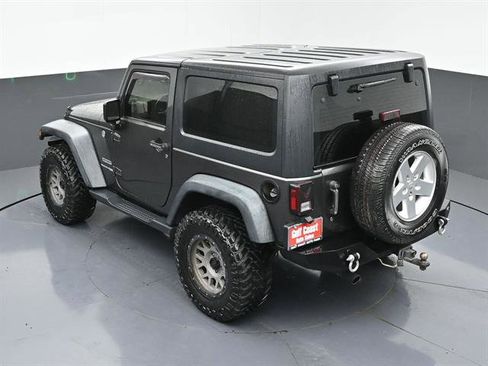 Used 2018 Jeep Wrangler Sport AWD/4WD image 39