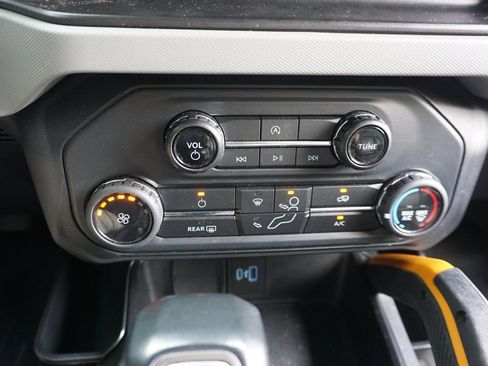 Used 2022 Ford Bronco Badlands AWD/4WD image 11