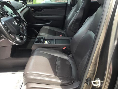 Used 2018 Honda Odyssey Elite image 15
