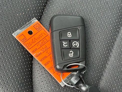 Certified 2023 Volkswagen Taos SEL AWD/4WD image 58