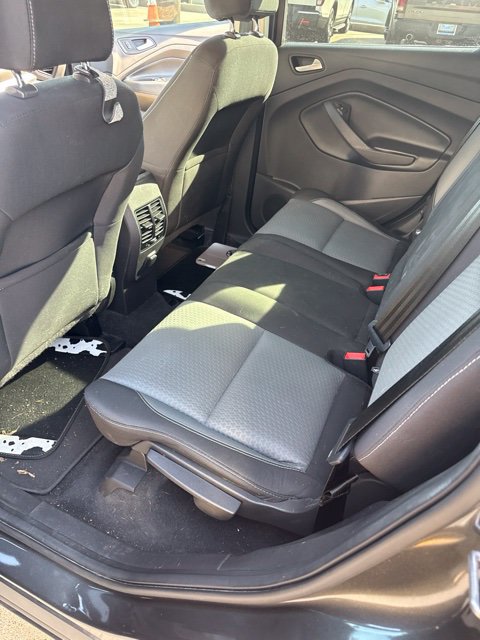 Used 2017 Ford Escape SE FWD image 6