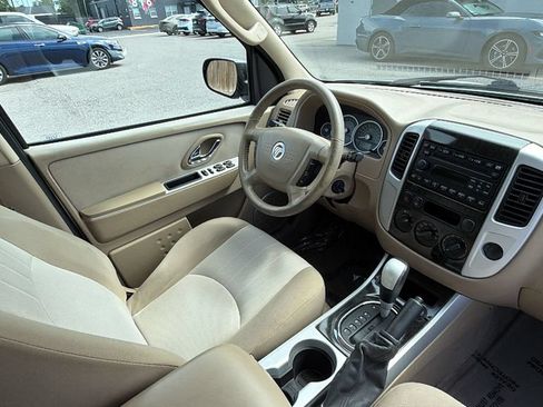 Used 2005 Mercury Mariner 2WD V6 image 29