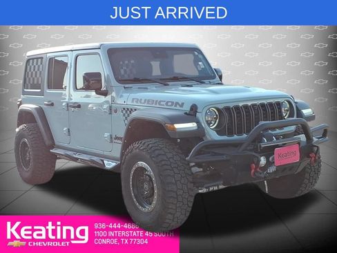 Used 2024 Jeep Wrangler Unlimited Rubicon w/ Technology Group AWD/4WD image 1