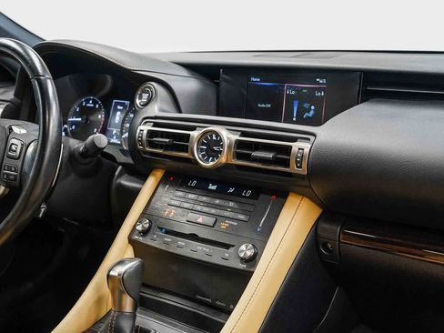 Used 2020 Lexus RC 300 w/ Accessory Package RWD image 13