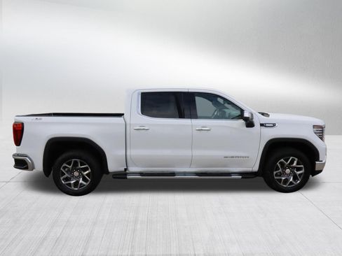 New 2026 GMC Sierra 1500 SLT AWD/4WD image 8