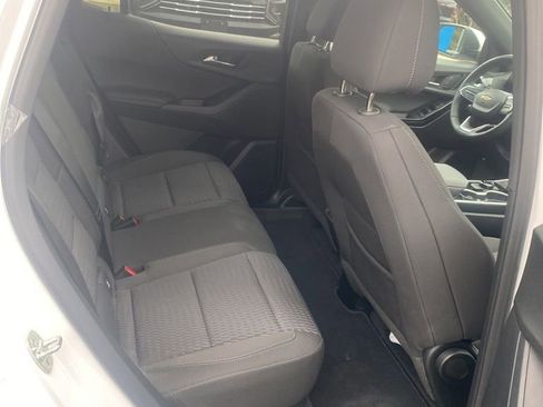 Used 2026 Chevrolet Equinox LT AWD/4WD image 21